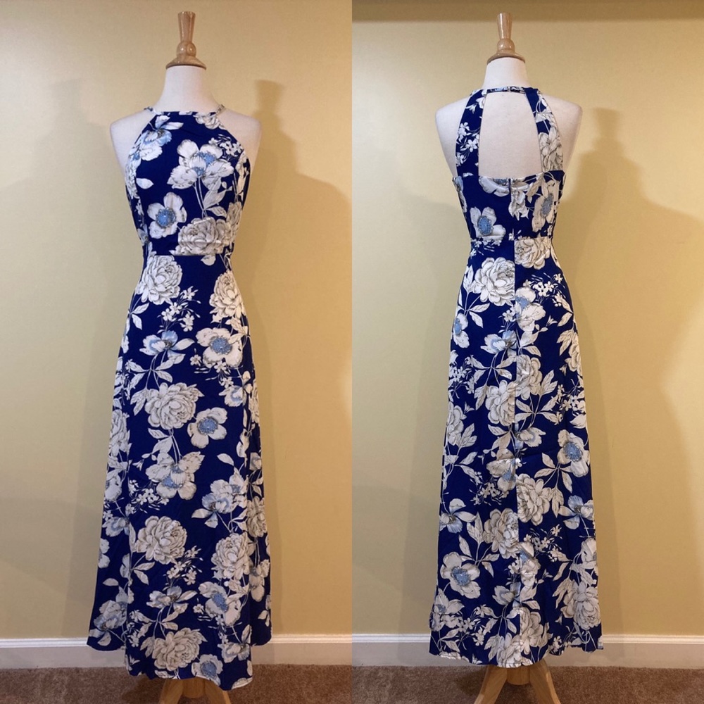Mock Halter Blue and White Floral Maxi Dress - Picture 3 of 7